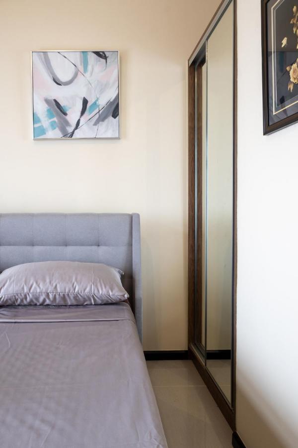 Aparthotel The Radiance Manila Bay Pasay Exterior foto
